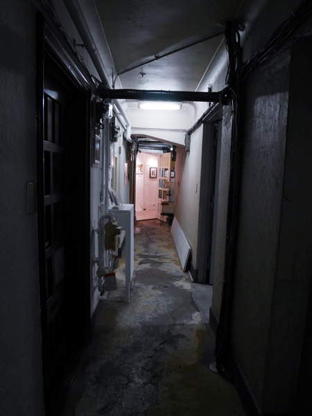 銀座 奥野ビル(旧、銀座アパート)_b0175635_04052100.jpg