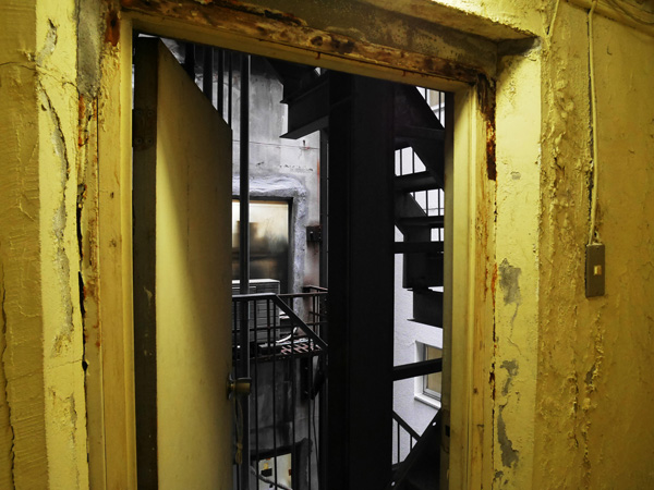 銀座 奥野ビル(旧、銀座アパート)_b0175635_041146.jpg