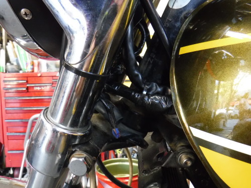 CB750K2&Z750・・・車検。_a0163159_21334107.jpg