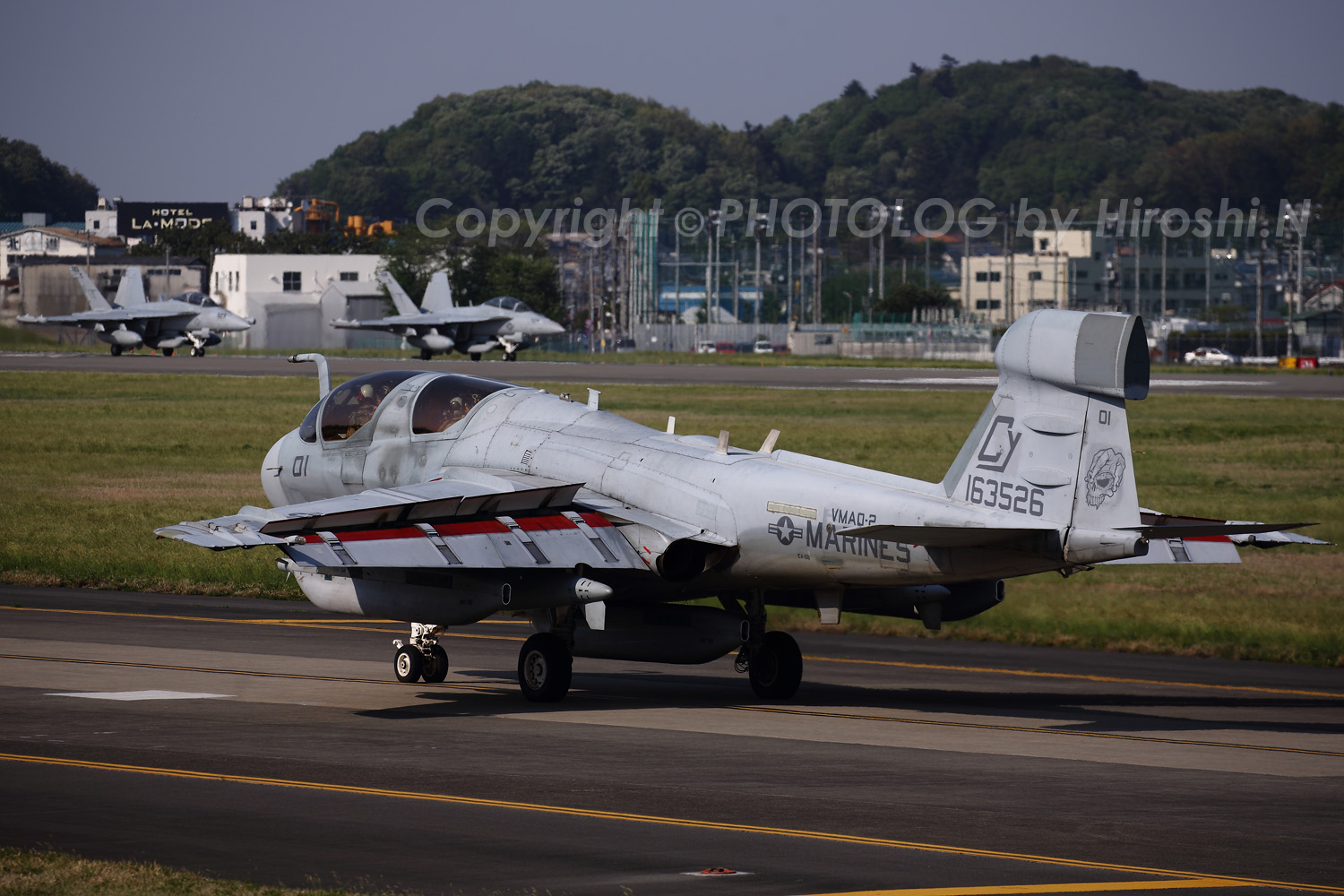 2015/4/26 Sun. Yokota Airbase 横田基地 - VMAQ-2/VAQ-135離陸 -　_b0183406_0513829.jpg