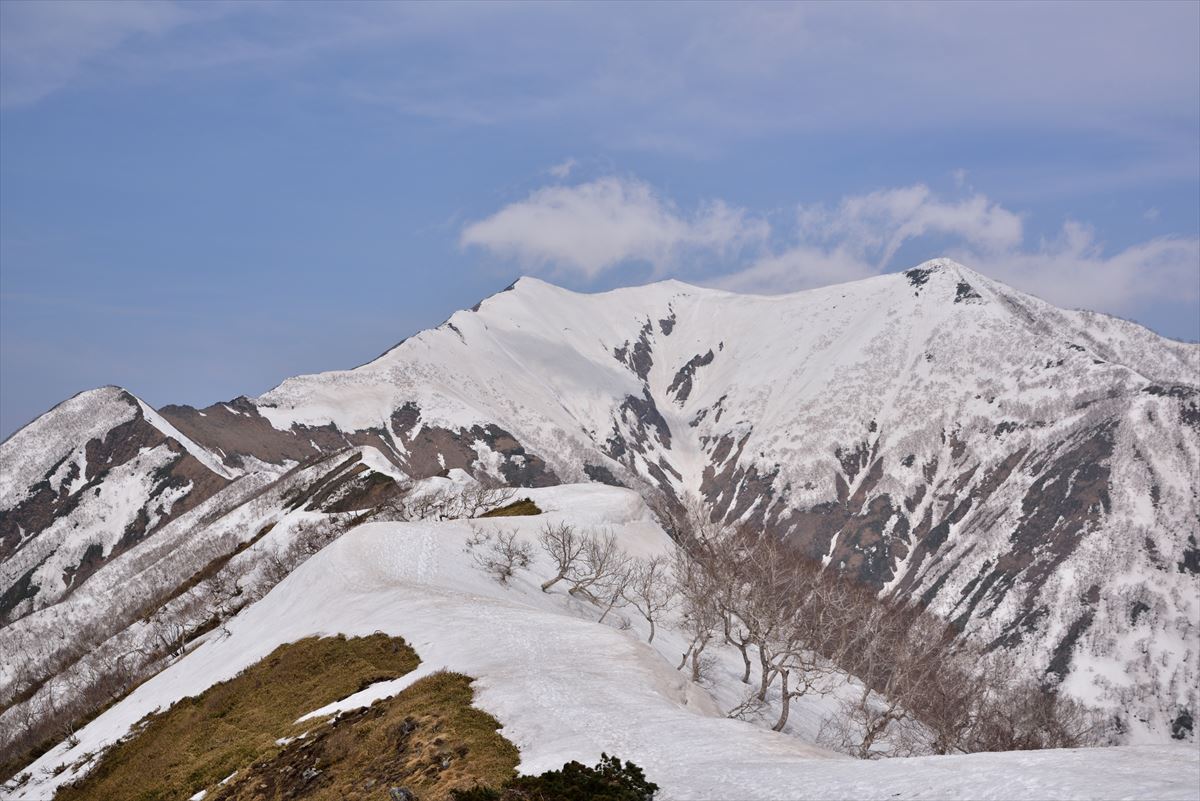 【3連敗】 トヨニ岳で強風撤退　2015.4.26_a0145819_12143044.jpg