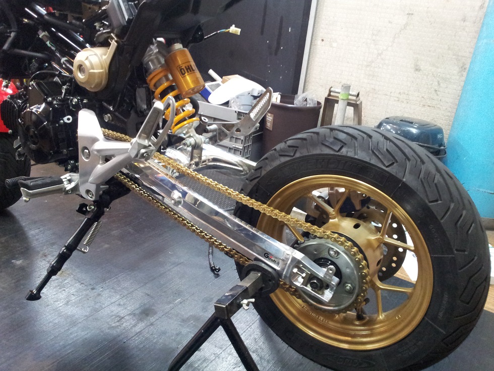GROMにロンスイ入れてみた : 北九州市八幡西区のバイク屋 バイパスホンダ八幡店 山口店長ブログ GROMにロンスイ入れてみた : 北九州市八幡西区のバイク屋 バイパスホンダ八幡店 山口店長ブログ