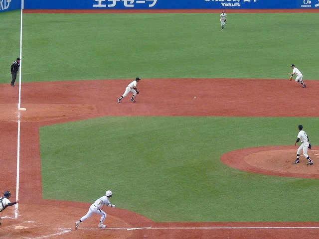 國學院大対中央大 4月22日 東都大学野球1部 前半_b0166128_23504035.jpg