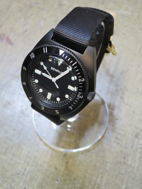 人気の奴がGW 前に・・・再入荷!★?_d0152280_7145170.jpg