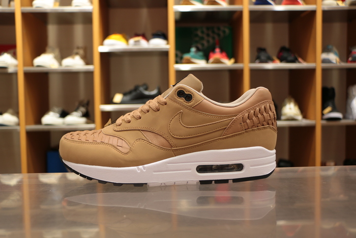 AIR MAX1 WOVEN_b0142780_21524227.jpg