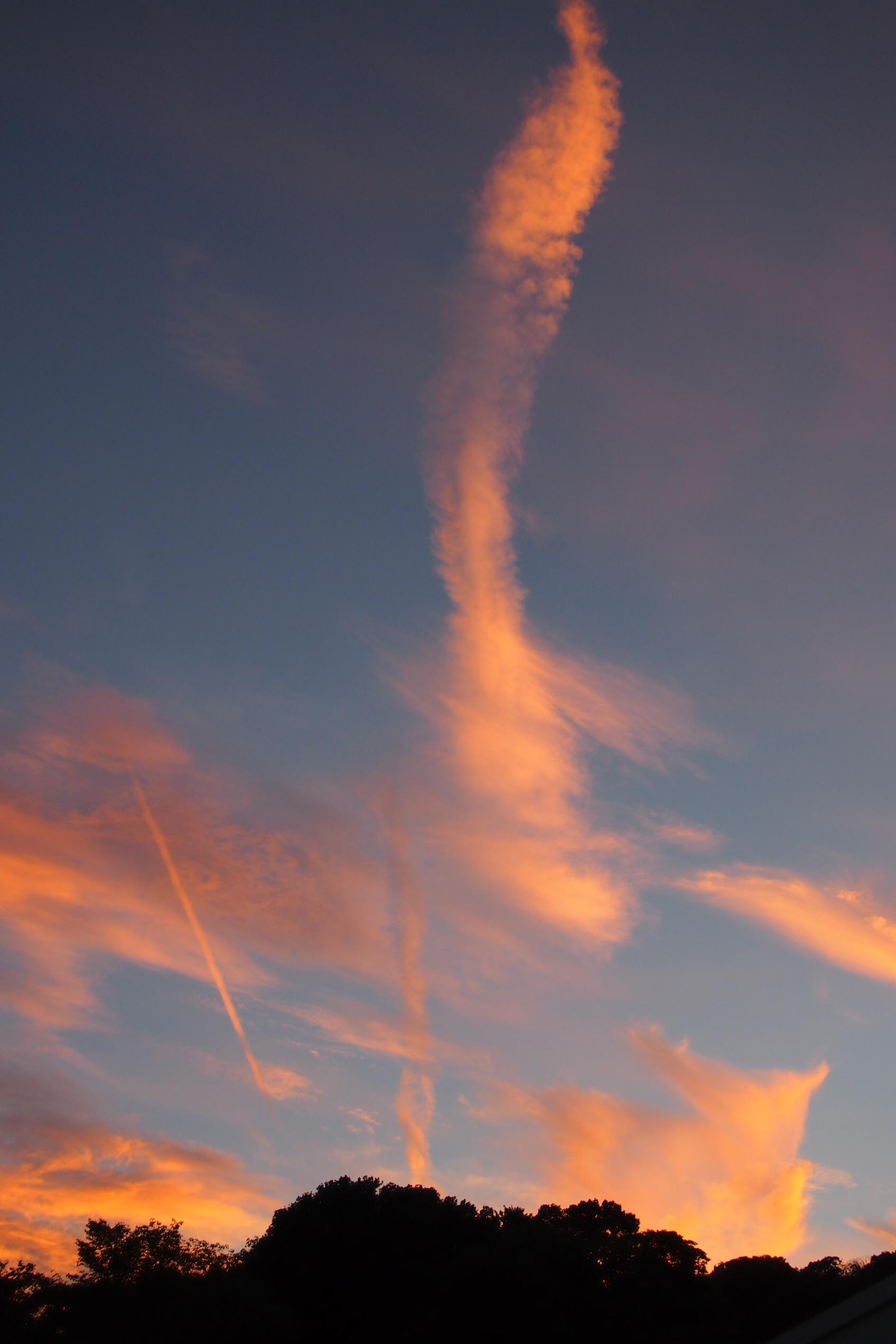 ねじれた雲 Photo Memory ねじれた雲 Photo Memory
