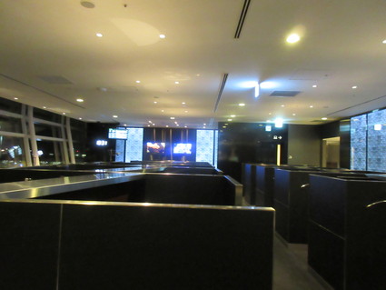 羽田空港国際線ANA SUITE LOUNGE_c0212604_22193261.jpg
