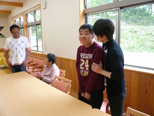 4/29 施設間交流_a0154110_11461555.jpg