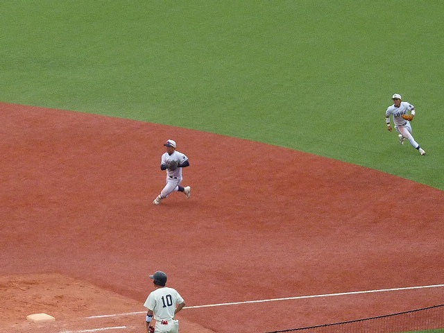 國學院大対中央大 4月22日 東都大学野球1部 後半_b0166128_12324910.jpg