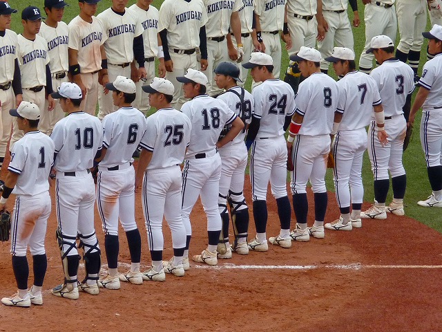國學院大対中央大 4月22日 東都大学野球1部 後半_b0166128_1617327.jpg