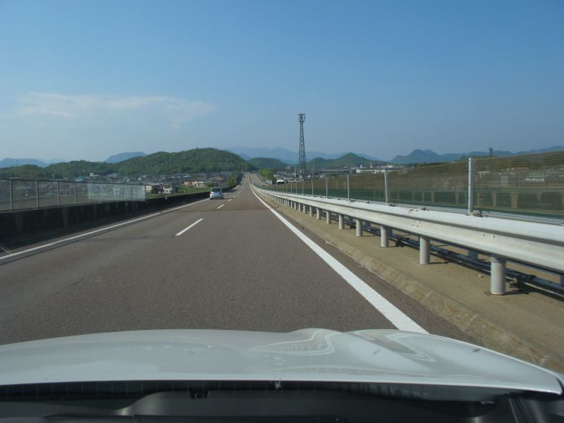 EXIGA CROSSOVER7(クロスオーバーセブン)をフォレスターと比較する_f0076731_21342952.jpg