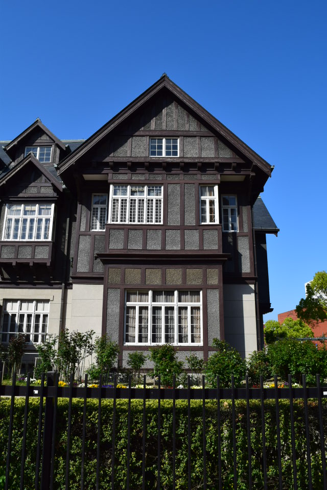 福岡県北九州市の旧門司三井倶楽部(大正モダン建築探訪)_f0142606_6472574.jpg