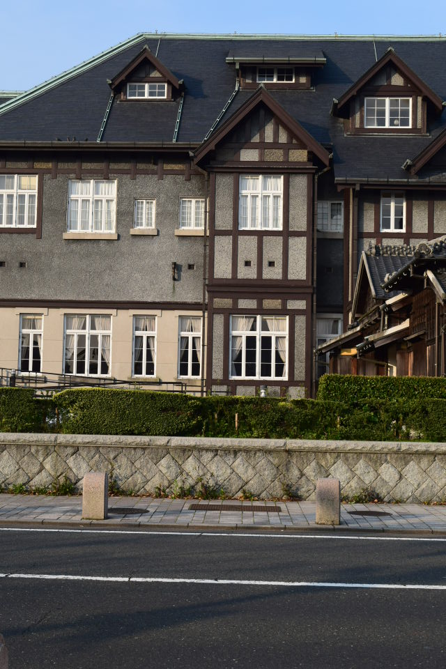 福岡県北九州市の旧門司三井倶楽部(大正モダン建築探訪)_f0142606_7363948.jpg