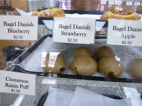 移転後のLox of Bagels(ロックス・オブ・ベーグルズ)_c0152767_23284684.jpg