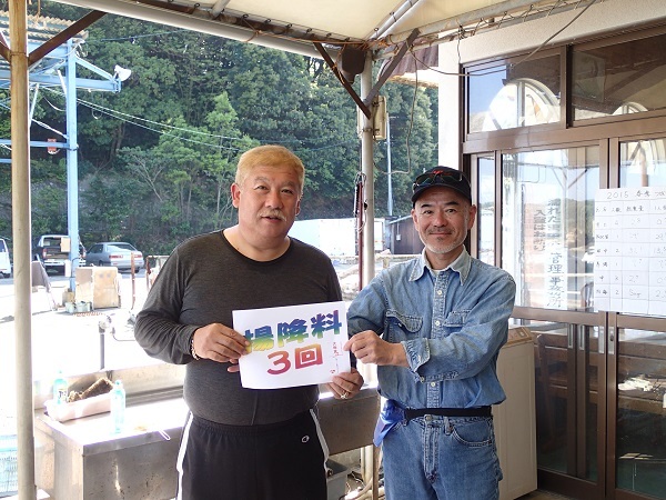 Qマリ釣り大会(つばきマリーナ)_a0077071_16412885.jpg