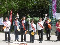 今日はメーデー「万国の労働者団結せよ！」。議会は今日５月１日から新たな議員・会派構成となります。_c0133422_073881.jpg