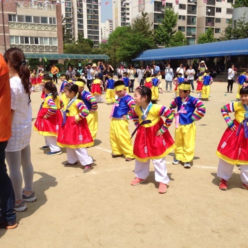 ちび小学校の運動会！！_b0132630_11045195.jpg