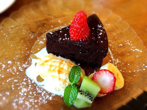 シェブロンカフェ_e0292546_811699.jpg