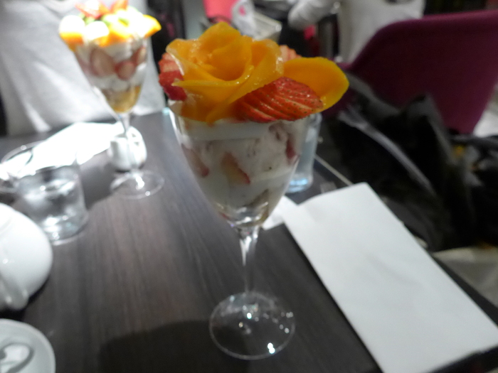 池袋「Berry Parlour ベリーパーラー」へ行く。_f0232060_21392960.jpg