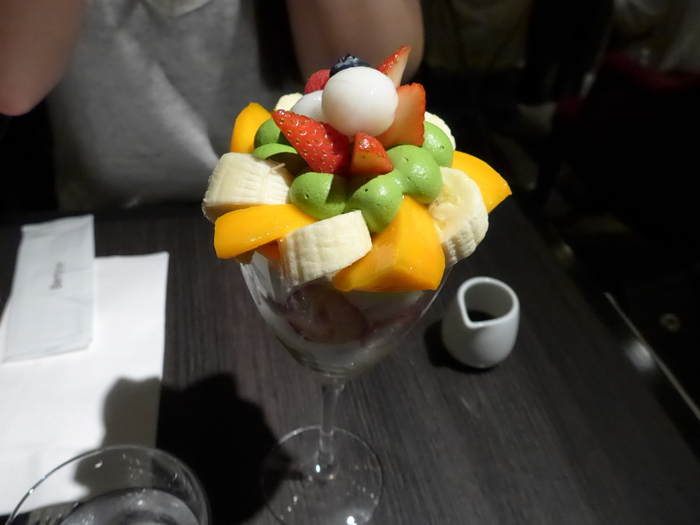 池袋「Berry Parlour ベリーパーラー」へ行く。_f0232060_2143075.jpg