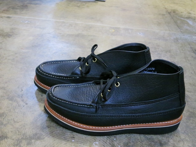 今時期に・・・!? Russell Moccasin ・・・ Clays CHUKKA Boots (別注)!★!_d0152280_2201097.jpg