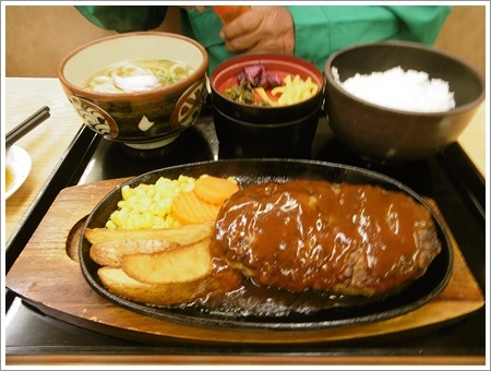 パパさんの釣りの成果は??仕方がないので今夜は外ご飯です(◞‸◟ㆀ)ショボン_b0175688_22290588.jpg