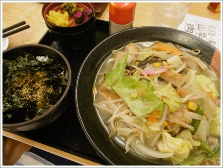 パパさんの釣りの成果は??仕方がないので今夜は外ご飯です(◞‸◟ㆀ)ショボン_b0175688_22291269.jpg