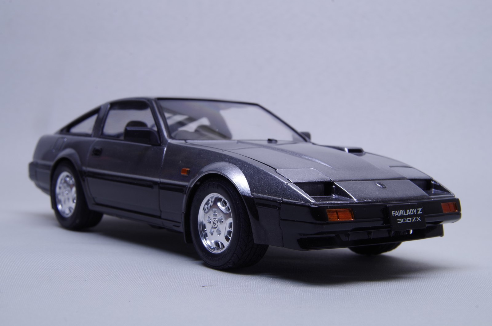 タミヤ1/24 フェアレディZ Z31 300ZX タミヤ 1/24 スポーツカーシリーズ NISSAN フェアレディZ300ZX 2