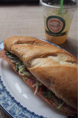 Bánh Mì_d0252505_152260.jpg