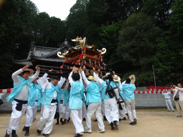 今治市朝倉地区　今治春祭り 矢矧神社（ヤハギジンジャ）…2015/5/3_f0231709_23303350.jpg