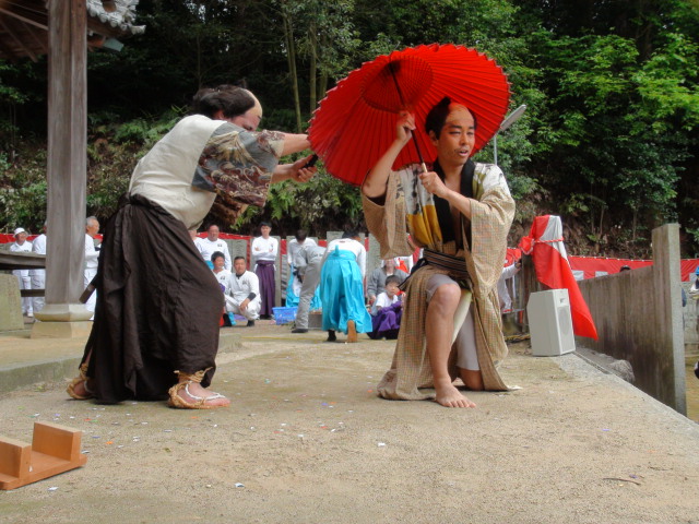 今治市朝倉地区　今治春祭り 矢矧神社（ヤハギジンジャ）…2015/5/3_f0231709_2394378.jpg