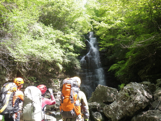 土呂久川上流　つが谷左股遡行_d0006512_18220490.jpg