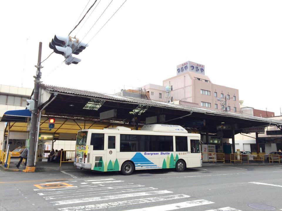 吉原中央駅(バスターミナル)駅舎の改修工事中。。_b0093221_15121681.jpg
