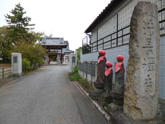 今泉山法長寺　伊勢崎市_b0307545_23382089.jpg