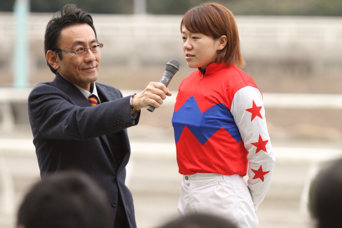 別府真衣騎手 地方競馬通算500勝達成表彰式_a0077663_12332172.jpg