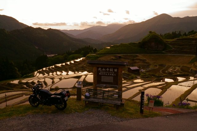 丸山千枚田の夕景 （残りの写真）_e0261673_1445668.jpg