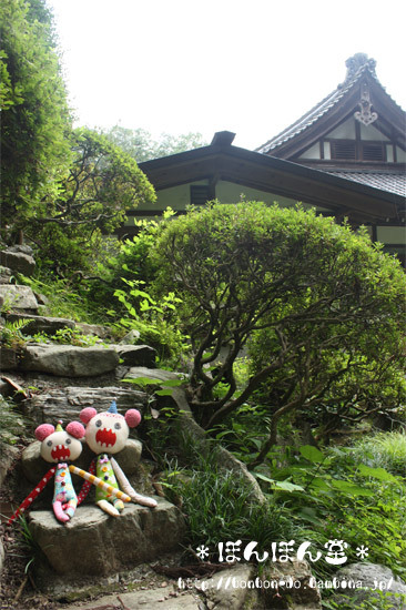 ねむちゃんと秩父の神社_e0340073_21372746.jpg