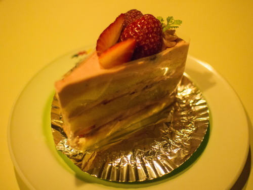「すもものチーズケーキ」~お菓子のニシヤマ~いただきました!_f0276498_23055911.jpg