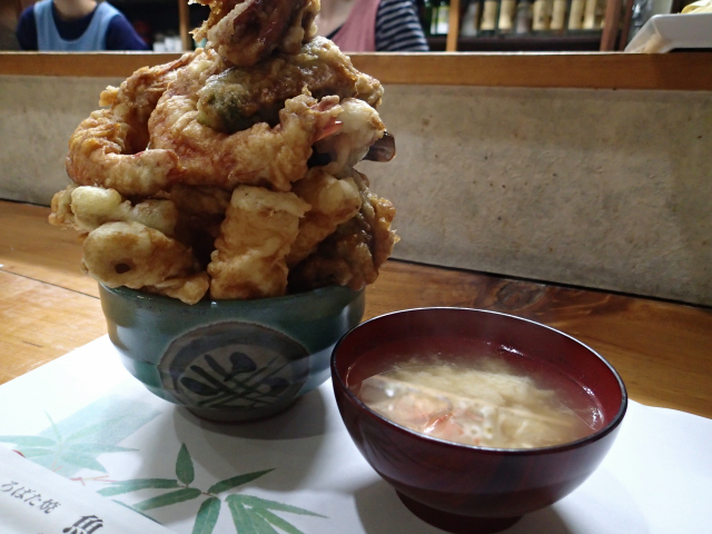 魚政さんの『天丼』　－青森県六ヶ所村－_f0149209_23453174.jpg