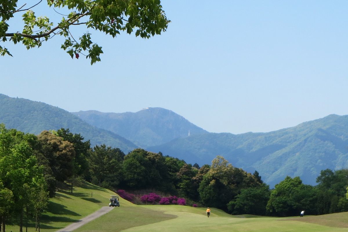 鈴峰ゴルフ倶楽部（三重県鈴鹿市）_b0150110_21091405.jpg