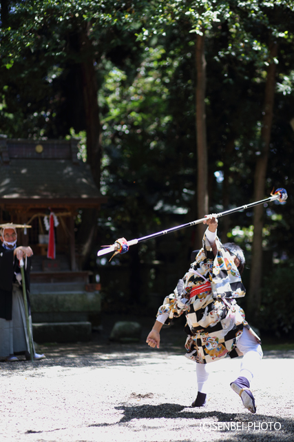 小津神社「長刀まつり」その1_e0271181_15422360.jpg