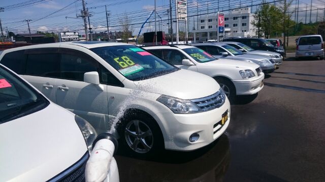 5月9日(土)晴天のアウトレット!!☆100万円以下専門店♪♪キューブ タント ヴォクシー♪♪_b0127002_17375878.jpg
