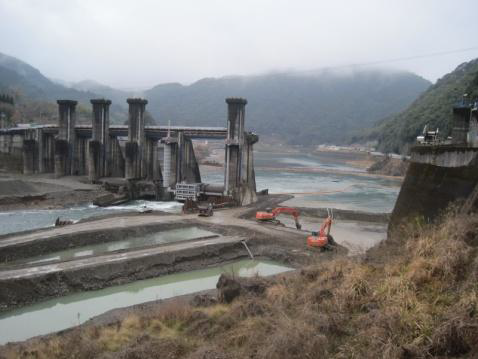 荒瀬ダム撤去・定点観測写真_d0284413_01552991.png