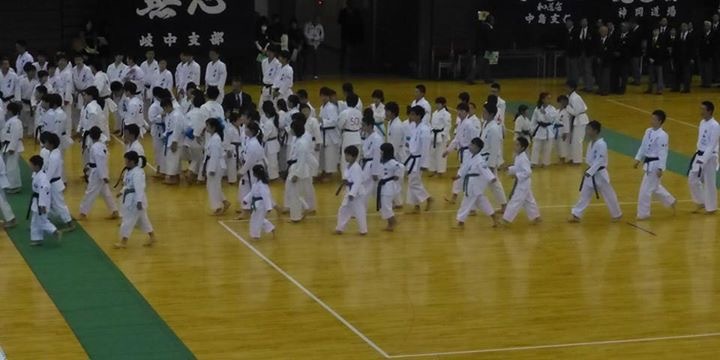 ぎふスポーツフェア2015 第27回岐阜県少年空手道選手権大会_d0010630_16141799.jpg