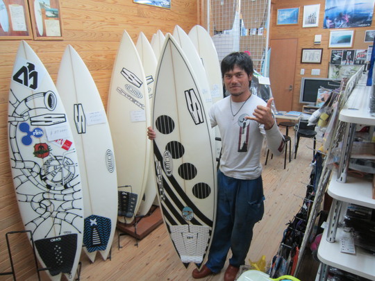 スウェルサーフボードと愉快な仲間達！ : SWELLの愉快な仲間たち!!