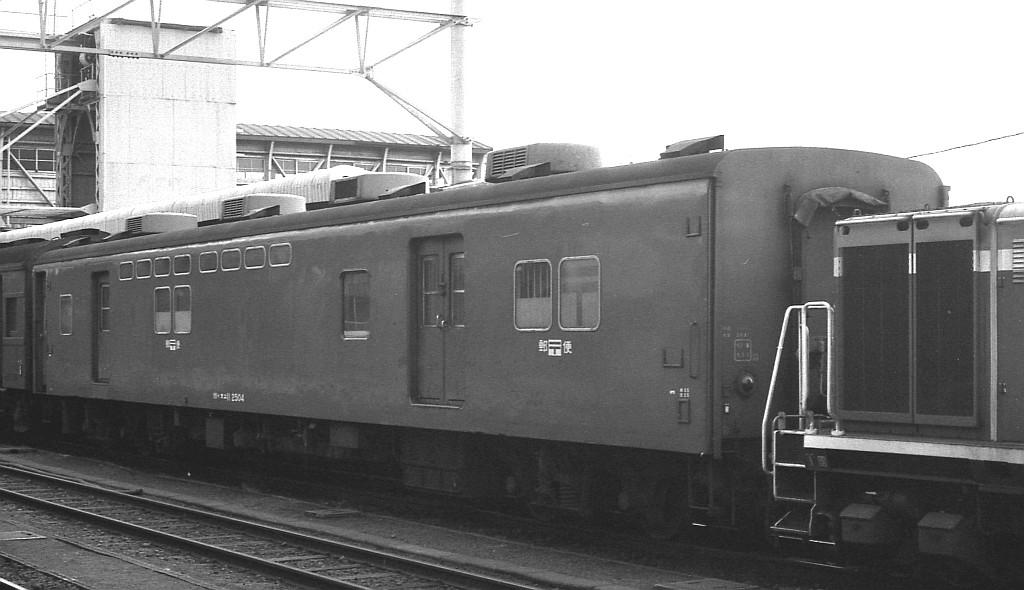フジモデル オユ14 0、200塗り済キット入線！？ : 急行越前の鉄の話