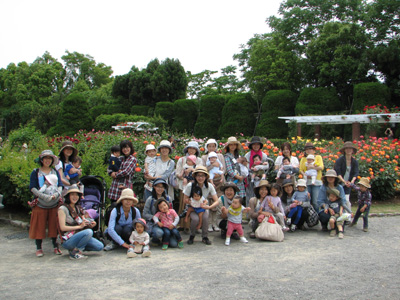 府立植物園　ピクニックします！（2015.5.12)_b0080027_2122080.jpg