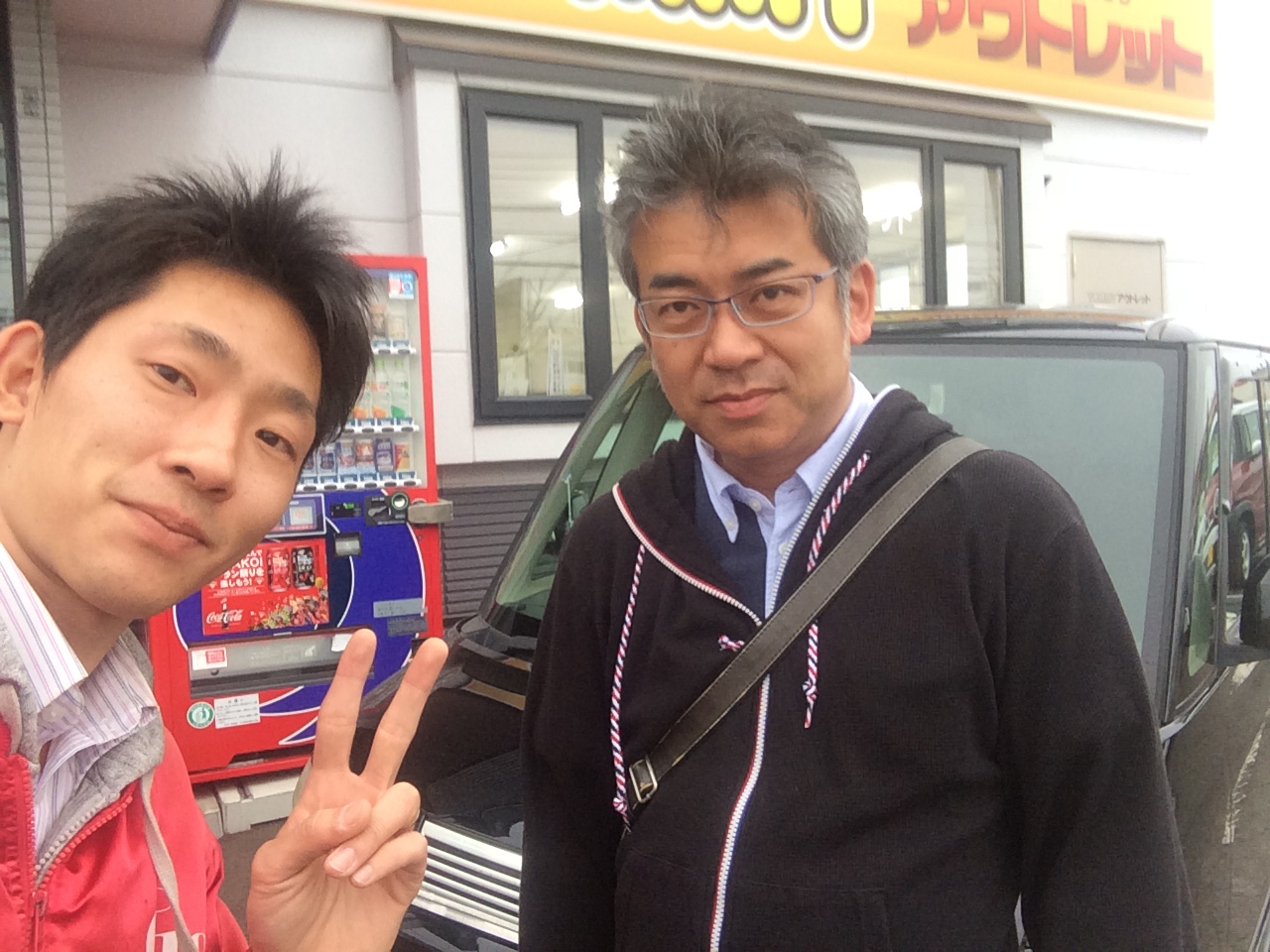 5月12日(火)休み明けのアウトレット☆K様ヴォクシー納車♪♪100万円以下専門店!!★_b0127002_18482258.jpg