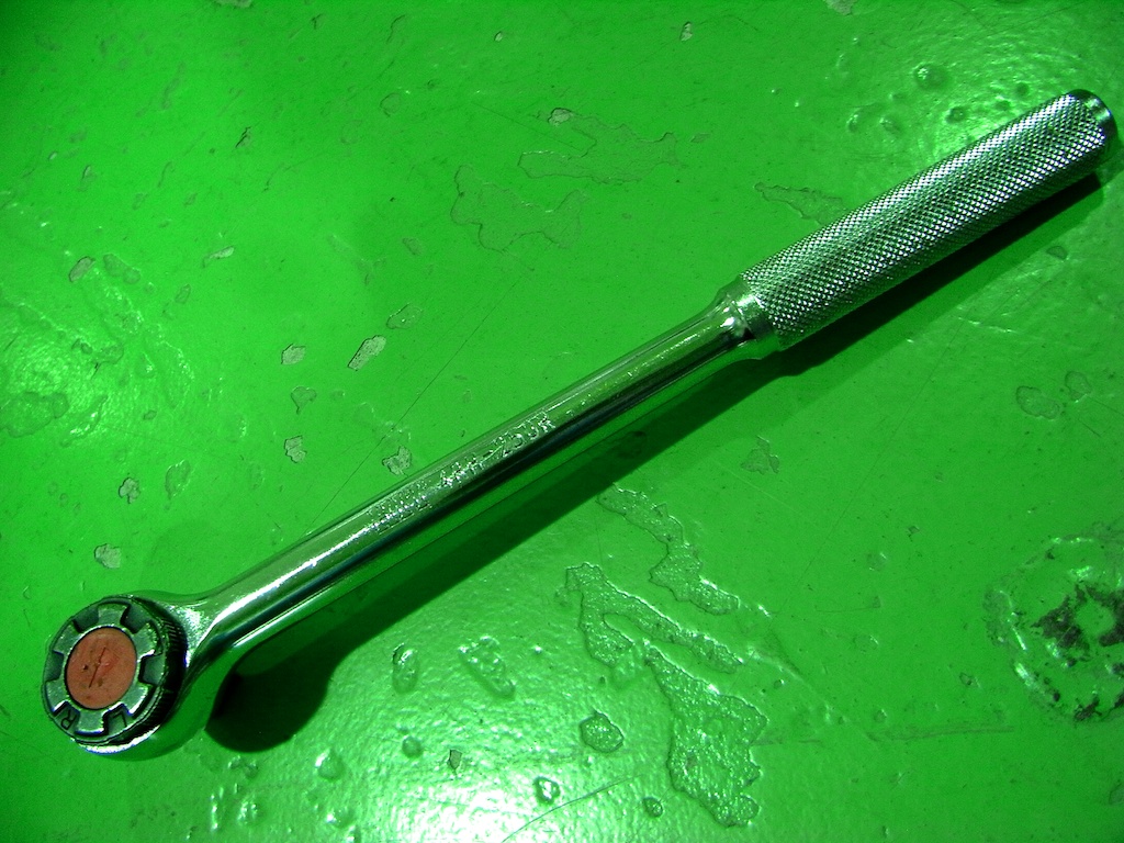 f0280739_23533.jpg