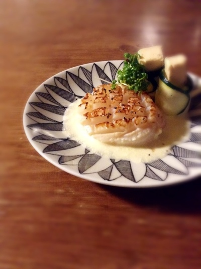 ホタテで前菜 Plat Du Jour